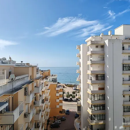 1b Terrace B - Casas & Papeis Armação de Pêra